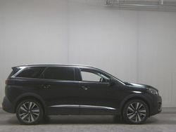Schwarz Gebraucht 2019 Peugeot 5008 Allure Van / Kleinbus | 11.990 € (Fairer Preis)
