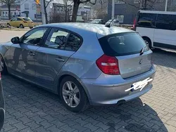 Blau Gebraucht 2010 BMW 118 Lifestyle Kleinwagen | 4.500 € (Fairer Preis)