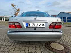 Silber Gebraucht 1996 Mercedes E280 Elegance Limousine | 6.800 € (Etwas zu teuer)