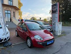 Rot Gebraucht 2010 Fiat Punto Kleinwagen | 2.999 € (Fairer Preis)