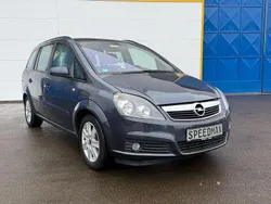 Blau Gebraucht 2008 Opel Zafira Innovation Van / Kleinbus | 4.590 € (Teuer)