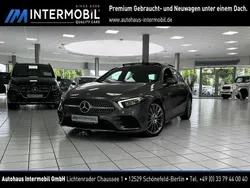 Mountaingrau Gebraucht 2021 Mercedes A200 AMG Limousine | 27.770 € (Guter Preis)
