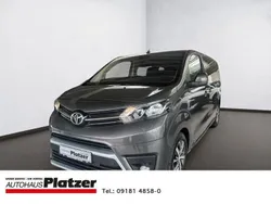 Grau Gebraucht 2022 Toyota Proace Verso Kombi | 33.980 € (Superpreis)