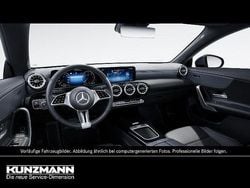 Gebraucht 2024 Mercedes CLA200 Shooting Brake Kombi | 32.748 € (Teuer)