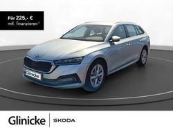 Silber Gebraucht 2022 Skoda Octavia Style Kombi | 19.970 € (Guter Preis)