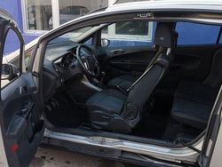 Beige Gebraucht 2015 Ford B-MAX Van / Kleinbus | 4.499 € (Guter Preis)