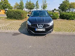 Violet Gebraucht 2011 Nissan Qashqai SUV | 9.199 €