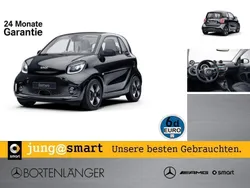 Schwarz Gebraucht 2024 Smart ForTwo Electric Drive Exclusive Kleinwagen | 14.998 € (Guter Preis)