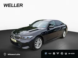 Black sapphire (schwarz) Gebraucht 2024 BMW 320 M Sport Limousine | 40.930 € (Guter Preis)