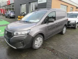 Grau Gebraucht 2024 Nissan Townstar N-Connecta Van / Kleinbus | 23.990 € (Fairer Preis)
