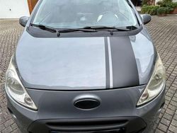 Grau Gebraucht 2009 Ford Ka Titanium Limousine | 2.900 € (Fairer Preis)