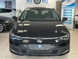 Deep black perleffekt Gebraucht 2023 VW Golf VIII Style Limousine | 27.899 € (Guter Preis)