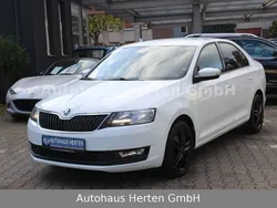 Weiß Gebraucht 2019 Skoda Rapid Ambition Limousine | 12.990 € (Etwas zu teuer)