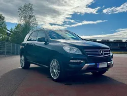 Schwarz Gebraucht 2012 Mercedes ML350 SUV | 20.990 €