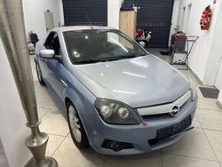 Blau Gebraucht 2005 Opel Tigra Sport Cabrio | 1.299 € (Guter Preis)