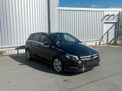 Schwarz Gebraucht 2018 Mercedes B200 Van / Kleinbus | 14.990 € (Fairer Preis)