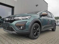 Grün Neu 2025 Dacia Jogger Extreme Van / Kleinbus | 20.980 € (Fairer Preis)