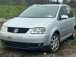 Reflexsilber metallic Gebraucht 2005 VW Touran Highline Van / Kleinbus | 599 € (Superpreis)