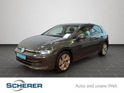 Grau Gebraucht 2025 VW Golf Style Limousine | 29.900 € (Teuer)