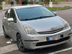 Silber Gebraucht 2004 Toyota Prius Kleinwagen | 4.899 € (Etwas zu teuer)