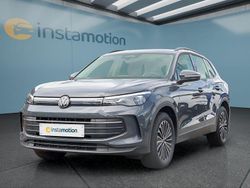 Grau Gebraucht 2024 VW Tiguan SUV | 32.049 € (Guter Preis)