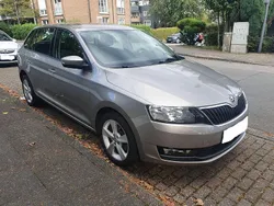 Grau Gebraucht 2017 Skoda Rapid Limousine | 10.290 € (Fairer Preis)