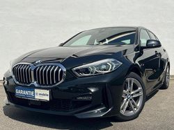 Black sapphire metallic Gebraucht 2021 BMW 118 M Sport Kleinwagen | 21.495 € (Guter Preis)