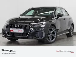Mythosschwarz metallic Gebraucht 2023 Audi A3 Sportback e-tron S-Line Limousine | 30.540 € (Etwas zu teuer)