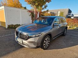 Grau Gebraucht 2022 Mercedes EQB250 SUV | 31.999 € (Fairer Preis)