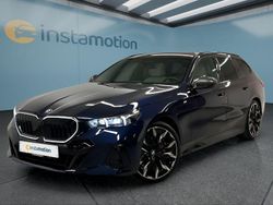 Blau Gebraucht 2025 BMW 540 Kombi | 76.799 € (Teuer)