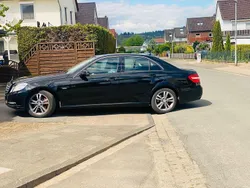 Schwarz Gebraucht 2011 Mercedes E350 Limousine | 7.500 € (Superpreis)