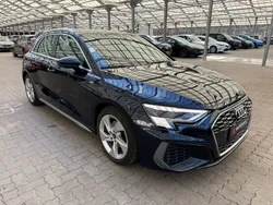 Blau Gebraucht 2022 Audi A3 Sportback S-Line Limousine | 34.990 € (Teuer)