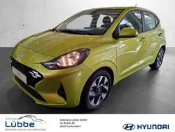 Gelb Neu 2025 Hyundai i10 Trend Kleinwagen | 19.480 € (Etwas zu teuer)