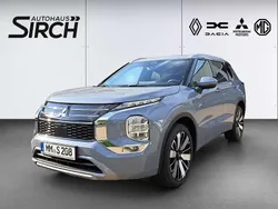 Mondstein grau (m) Gebraucht 2025 Mitsubishi Outlander P-HEV Top SUV | 54.290 €