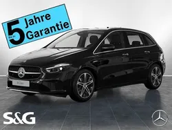 Unilack nachtschwarz Gebraucht 2025 Mercedes B200 Progressive Van / Kleinbus | 40.999 €
