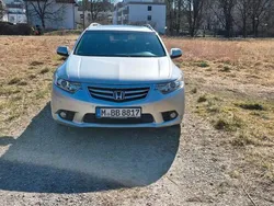 Silber Gebraucht 2012 Honda Accord Executive Kombi | 11.500 € (Etwas zu teuer)