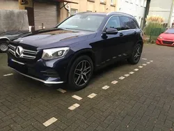 Blau Gebraucht 2016 Mercedes GLC220 AMG line SUV | 25.300 € (Fairer Preis)