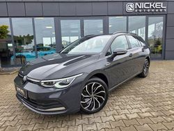 Grau Gebraucht 2022 VW Golf VIII Style Limousine | 26.499 € (Fairer Preis)