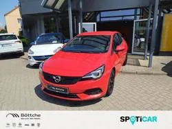 Lava rot Gebraucht 2019 Opel Astra Ultimate Limousine | 16.890 € (Fairer Preis)