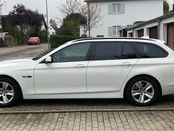 Weiß Gebraucht 2011 BMW 525 Kombi | 11.500 €