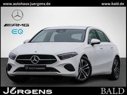 Polarweiß Gebraucht 2024 Mercedes A220 Progressive Limousine | 33.690 € (Guter Preis)