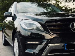 Schwarz Gebraucht 2012 Mercedes ML350 SUV | 18.000 € (Superpreis)