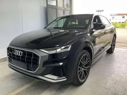 Tiefschwarz Gebraucht 2019 Audi Q8 S-Line SUV | 52.345 € (Superpreis)