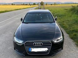 Schwarz Gebraucht 2013 Audi A4 Kombi | 8.500 € (Fairer Preis)