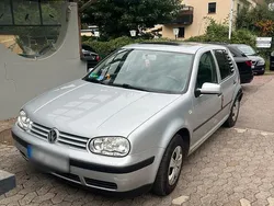 Silber Gebraucht 2001 VW Golf IV Kleinwagen | 2.000 € (Fairer Preis)