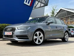 Grau Gebraucht 2015 Audi A3 Sportback S-Line Kombi | 11.590 € (Guter Preis)