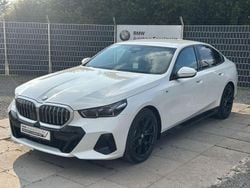 Weiß Gebraucht 2025 BMW 520 M Sport Limousine | 51.790 € (Guter Preis)