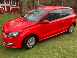 Rot Gebraucht 2015 VW Polo LOUNGE Limousine | 8.950 € (Fairer Preis)
