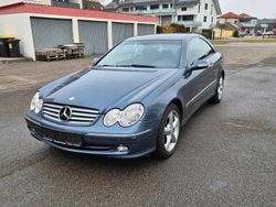 Blau Gebraucht 2003 Mercedes CLK270 Elegance Coupé | 5.499 € (Fairer Preis)