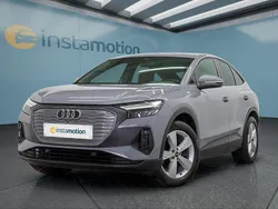 Grau Gebraucht 2022 Audi Q4 Sportback e-tron SUV | 23.599 € (Fairer Preis)